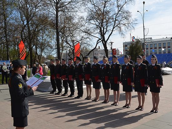 Что делать с черносливом для салата Что делать с черносливом для салата